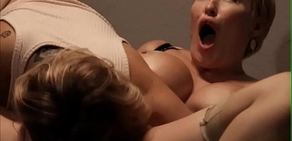  Two Horny Babes make their pussy orgasm